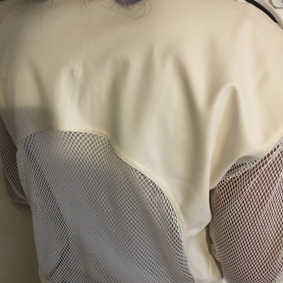 jacket - Picture 4 of 5